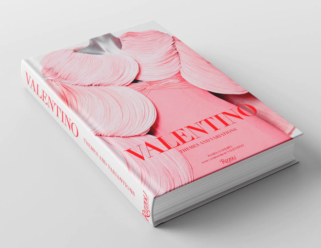 Valentino: Themes and variations - Hardcover bog - Bolig interiør fra LIVINGOODIES.dk